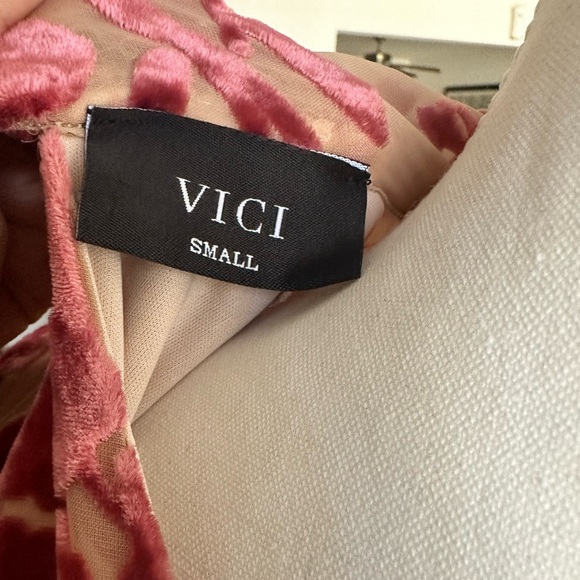 Floral Velvet Tie dress - Picture 8 of 11